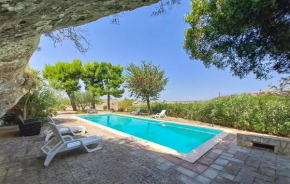 Awesome Home In Grottaglie With Wifi